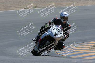 media/Apr-09-2023-SoCal Trackdays (Sun) [[333f347954]]/Turn 10 (115pm)/